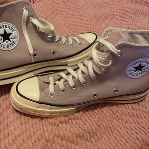 Mauve / Pink Converse